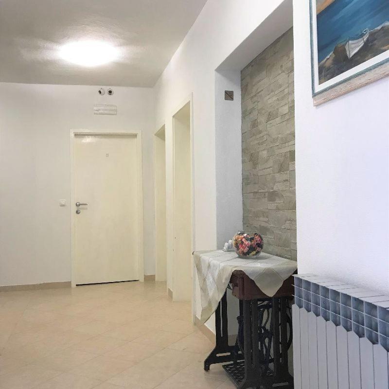 Berulia Rooms Brela Zewnętrze zdjęcie